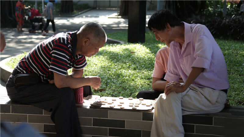 People enjoy National Day holiday across Guangdong