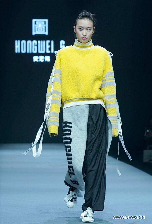Highlights of China Fashion Week in Beijing