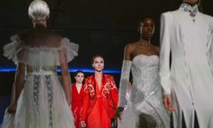  New London exhibition showcases China’s ethnic minority fashion 