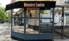  France savors return of cafes and restaurants 