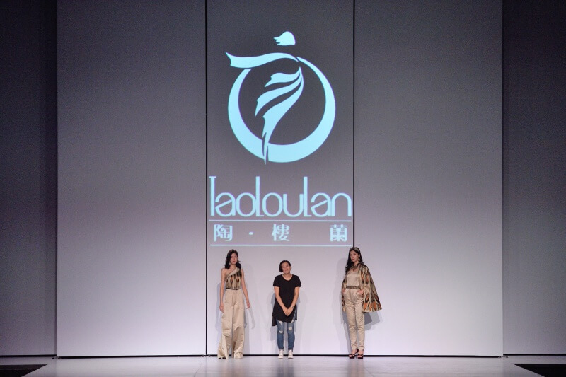 Fashion show of Idili Silk from Tianshan to the World held in Guangzhou