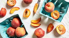 Use A Paper Bag To Ripen Peaches, Avocados And Other Fruit 