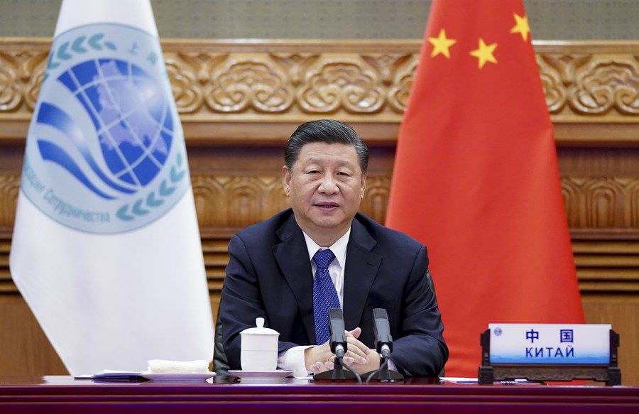 Xi offers China