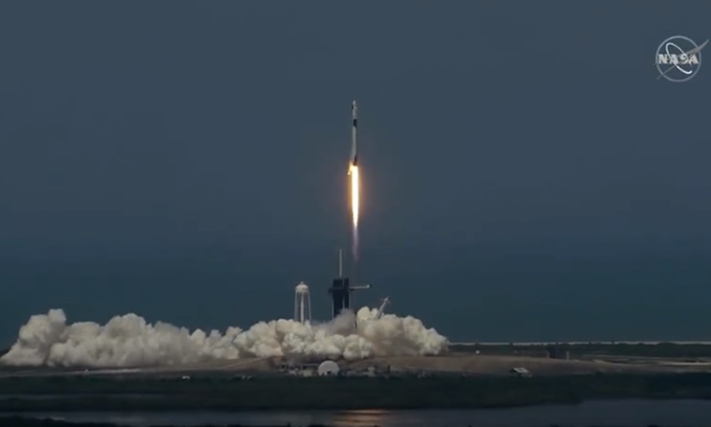  NASA, SpaceX launch astronauts to space 