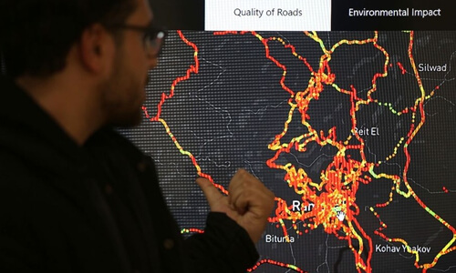  Palestinian students, US experts co-create car application to reduce vehicle emissions 