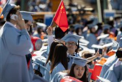  U.S. sees decade-low growth of Chinese students