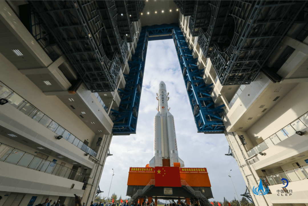 China to launch Chang’e-5 mission with Long March-5 rocket
