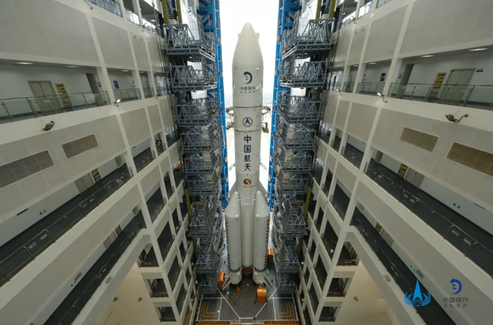 China to launch Chang’e-5 mission with Long March-5 rocket