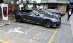  Tesla to set up plant in Shanghai for EV chargers