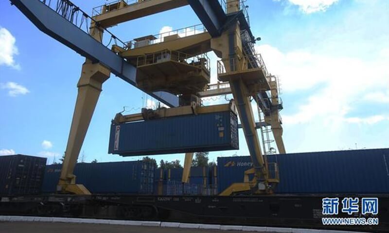  First container train from China