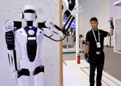 Shanghai leads global robot industry with sales boom