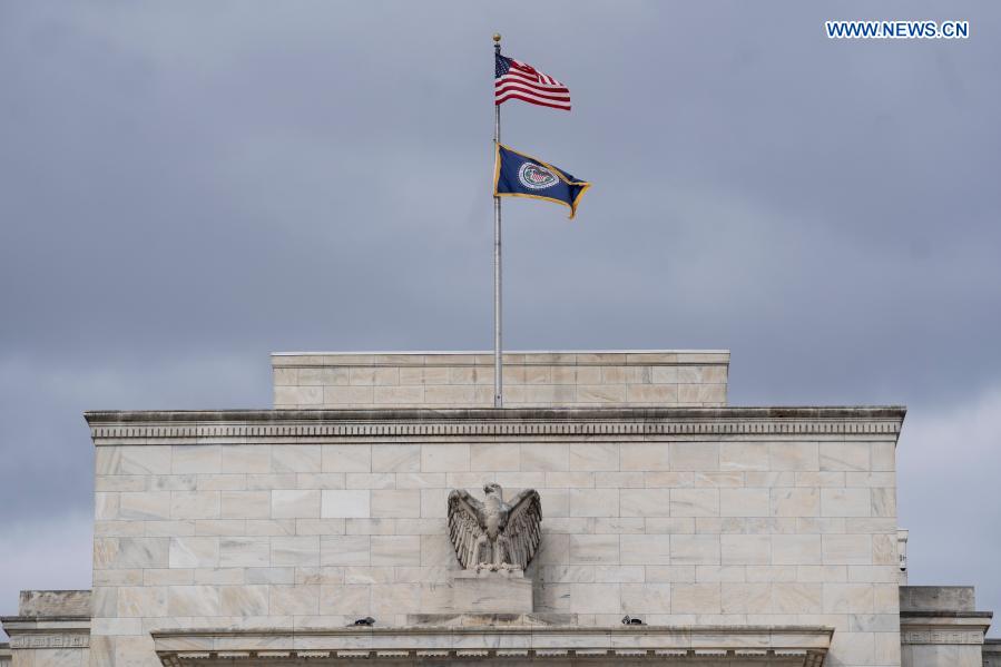 U.S. Fed keeps interest rates near zero amid slowing economic recovery
