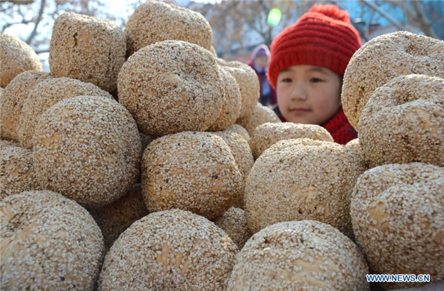  Delicious snacks made across China during Lunar New Year