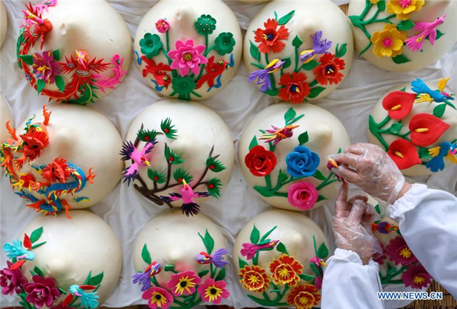  Delicious snacks made across China during Lunar New Year