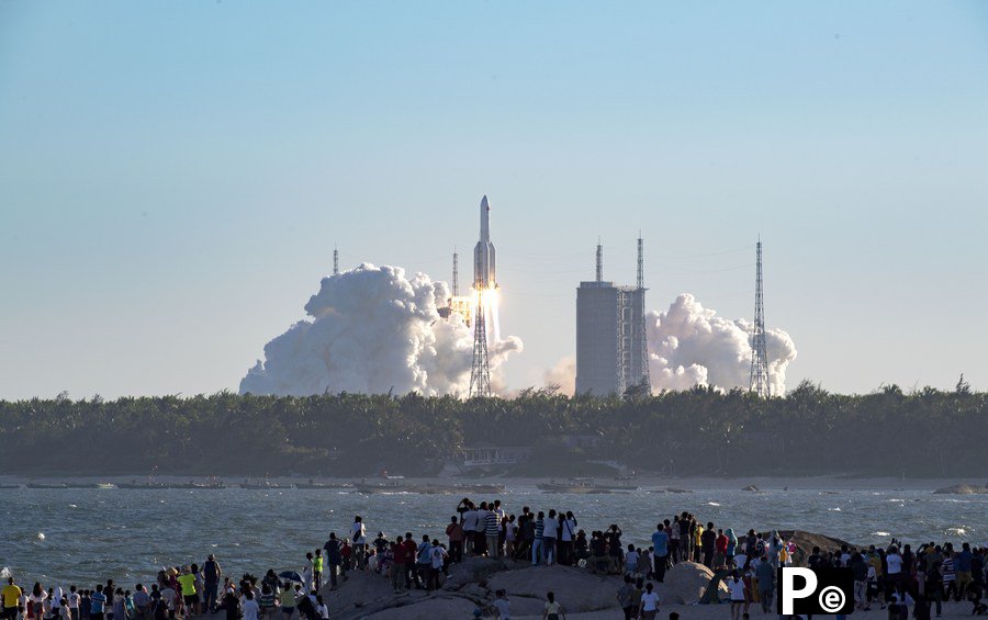 China explores space with self-reliance, open mind