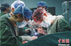 Chinese hospital completes rare lung-liver transplant