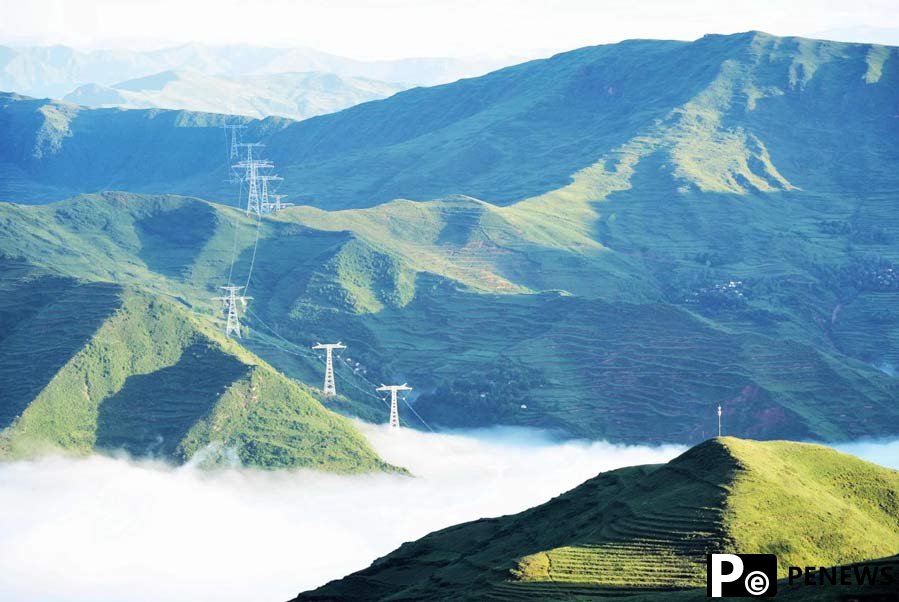 NW China’s Qinghai strives to boost development of clean energy industry