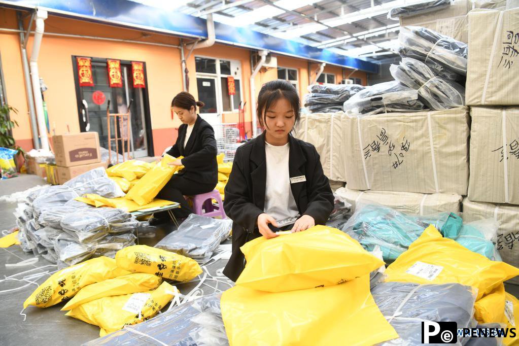 Livestreaming platforms boost local economy in Baoding