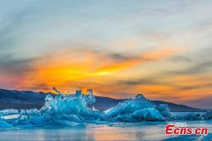 Sunset scenery of Qinghai Lake picturesque