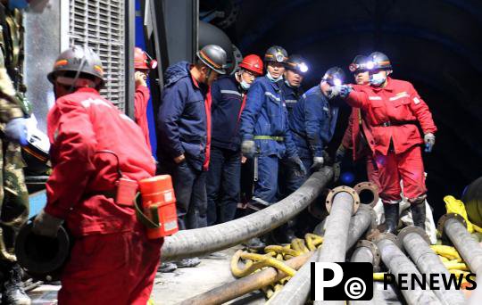  21 workers located underground in flooded mine