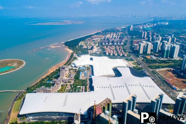 Industrial parks of Hainan FTP register revenue of over 466.5 billion yuan in 2020