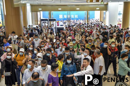  Hainan sells 94.8 billion yuan in duty-free commodities over last 10 years