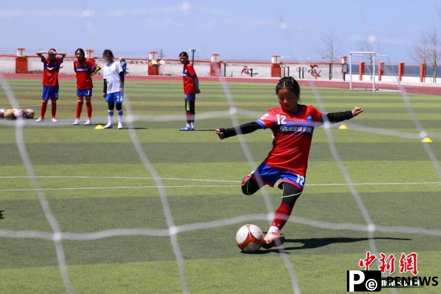 Female football team ignites Tibetan teenagers’ dreams