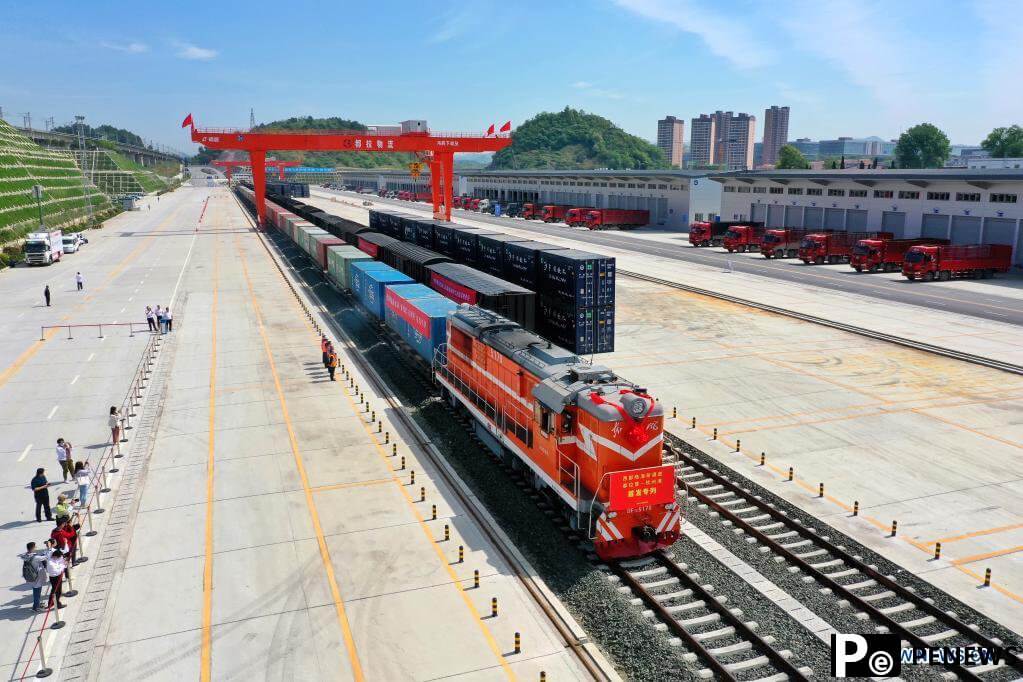 Dulaying international land-sea logistics port in Guiyang officially opens