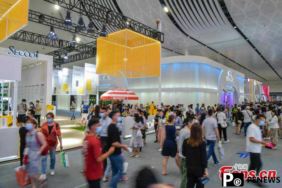 First consumer goods expo concludes