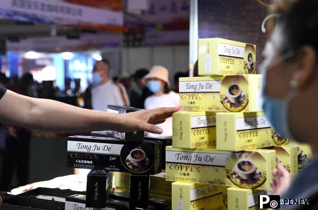 8th China characteristic commodity expo fair held in Sanmenxia, Henan