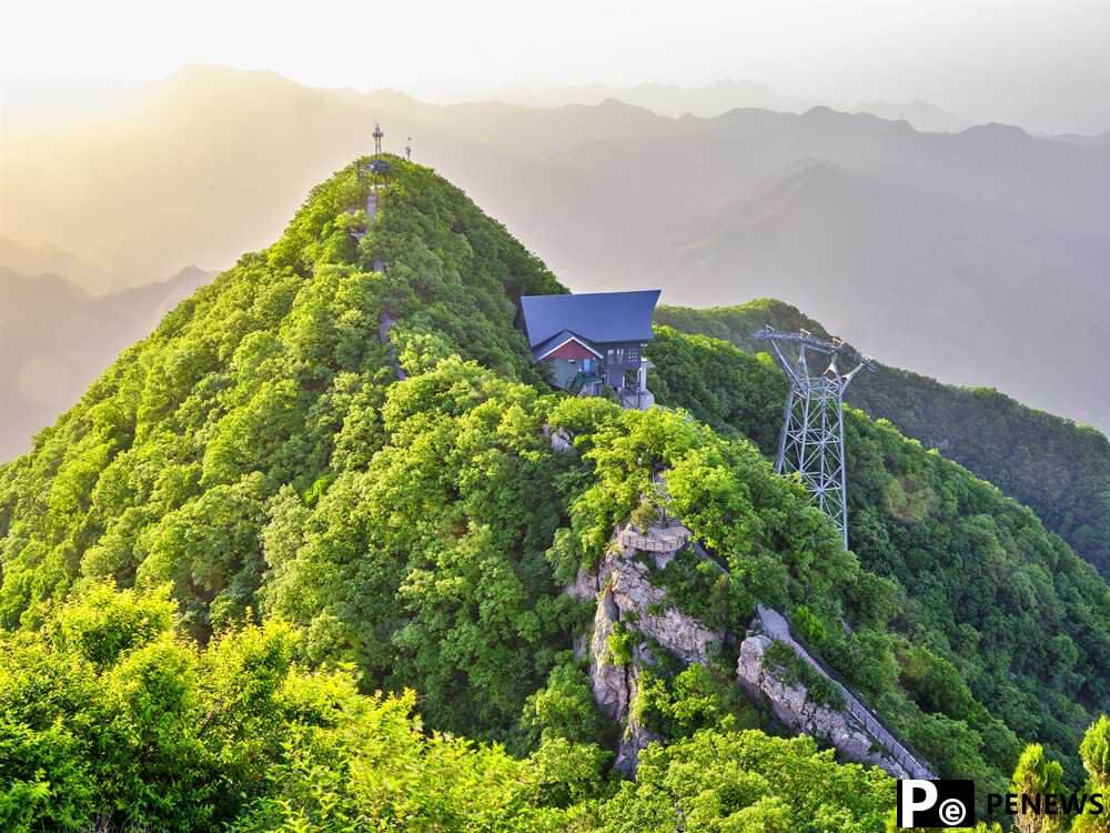 Greening Wangwu Mountain in central China
