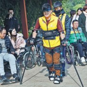 Chinese medical researchers develop AI hand to aid disabled