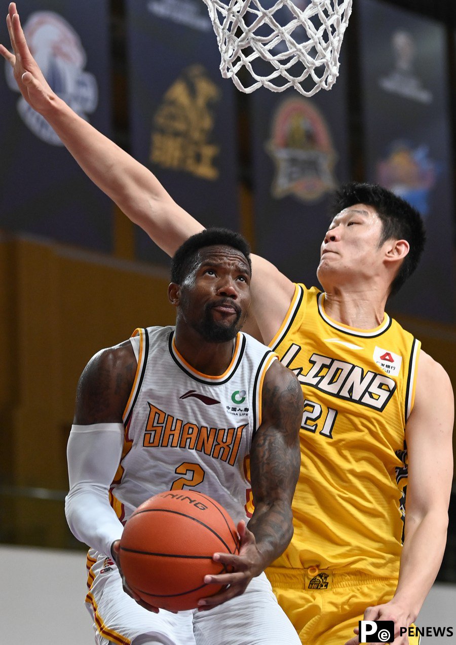 Franklin leads Shanghai to 7th straight victory, Zhejiang beats Shanxi