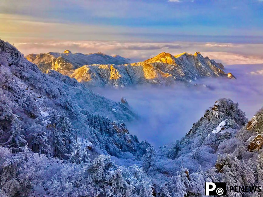 Snow-covered Yaoshan Mountain in Henan: a real-world wonderland