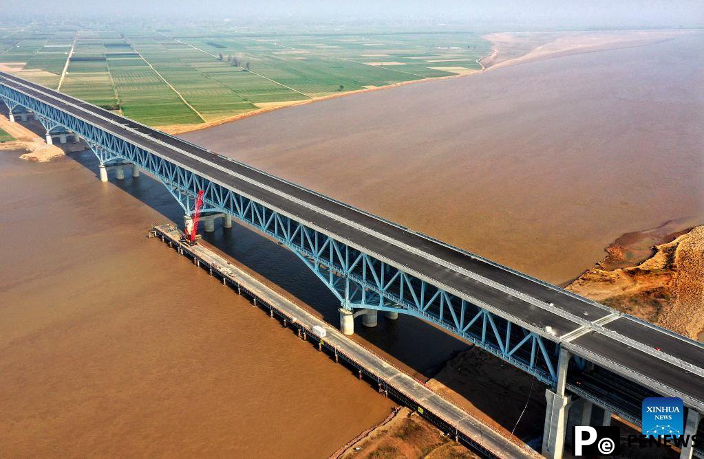 Section in Henan of Zhengzhou-Jinan high-speed railway undergoes final check