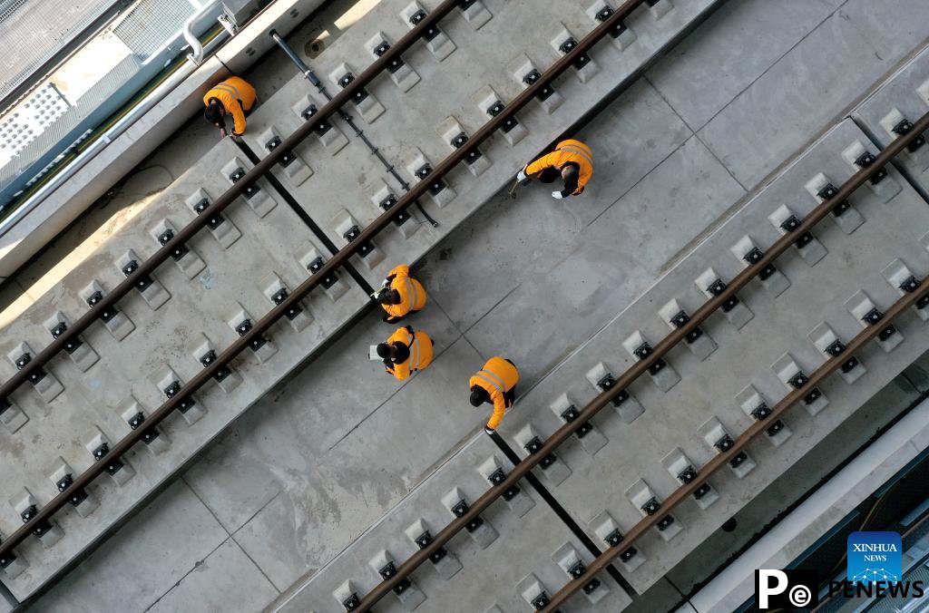 Section in Henan of Zhengzhou-Jinan high-speed railway undergoes final check