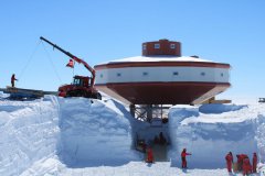 Antarctic meteorological stations start formal operation