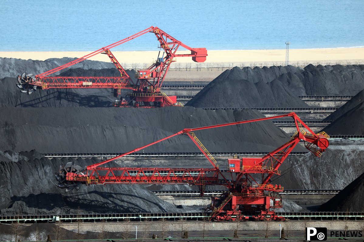 Regulators vow order in iron ore market