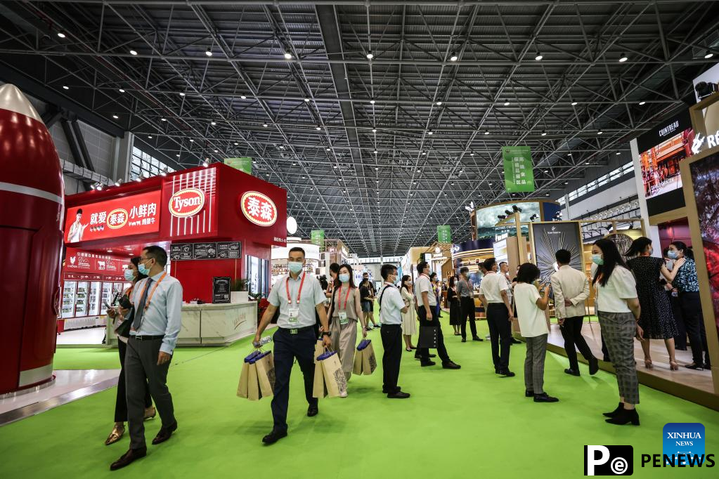 2nd China International Consumer Products Expo opens in Hainan