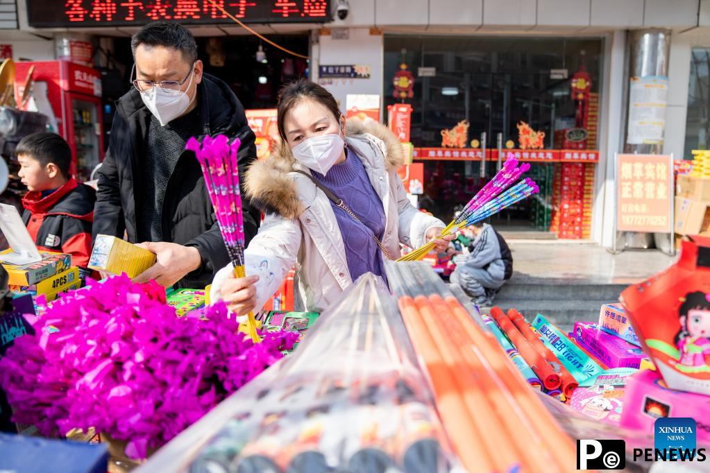 People enjoy Chinese Lunar New Year holiday across China