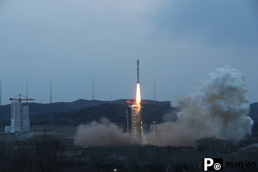 China launches wheel-like constellation of remote-sensing satellites
