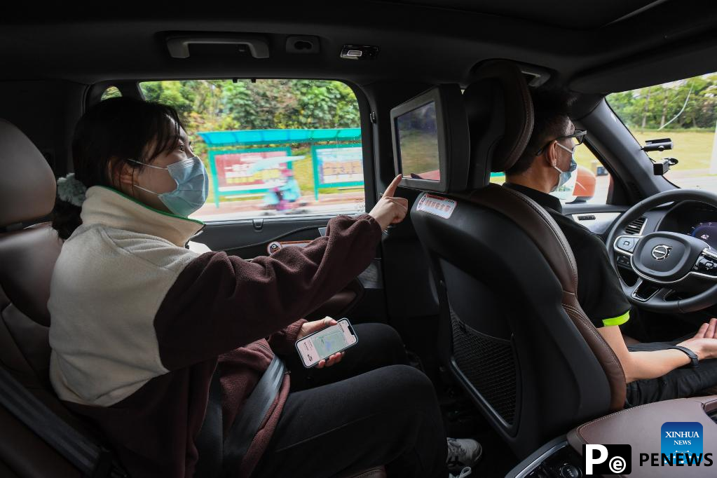 Autonomous driving vehicles start commercialized demonstration operation in S China