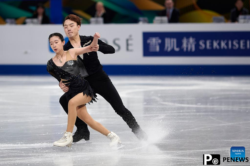 In pics: pairs short program at ISU World Figure Skating Championships