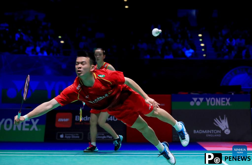 Zheng Siwei, Huang Yaqiong win gold of mixed doubles at All England Open Badminton Championships
