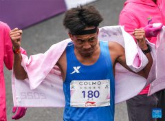 He Jie renews Chinese men's marathon national record