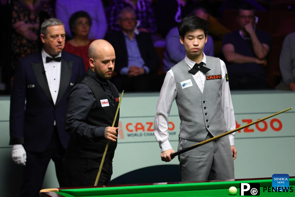 In pics: semifinal of World Snooker Championship