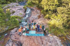 Cross-region hiking between Shenzhen and Hong Kong becomes new trend