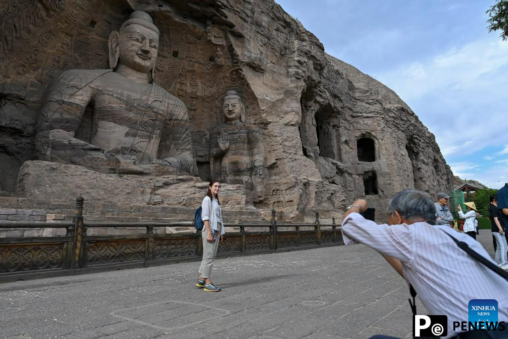 Datong develops tourism combining rich cultural heritages and well-known attractions