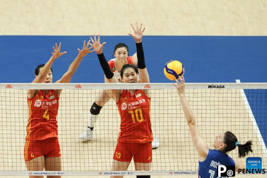 China brave in 3rd defeat at Women