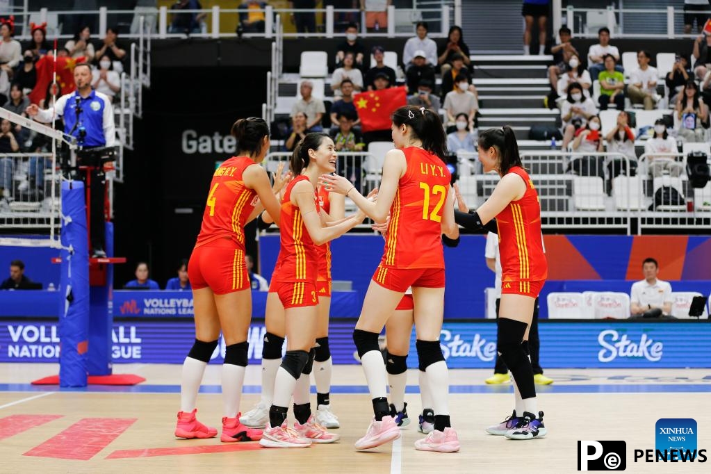 China brave in 3rd defeat at Women